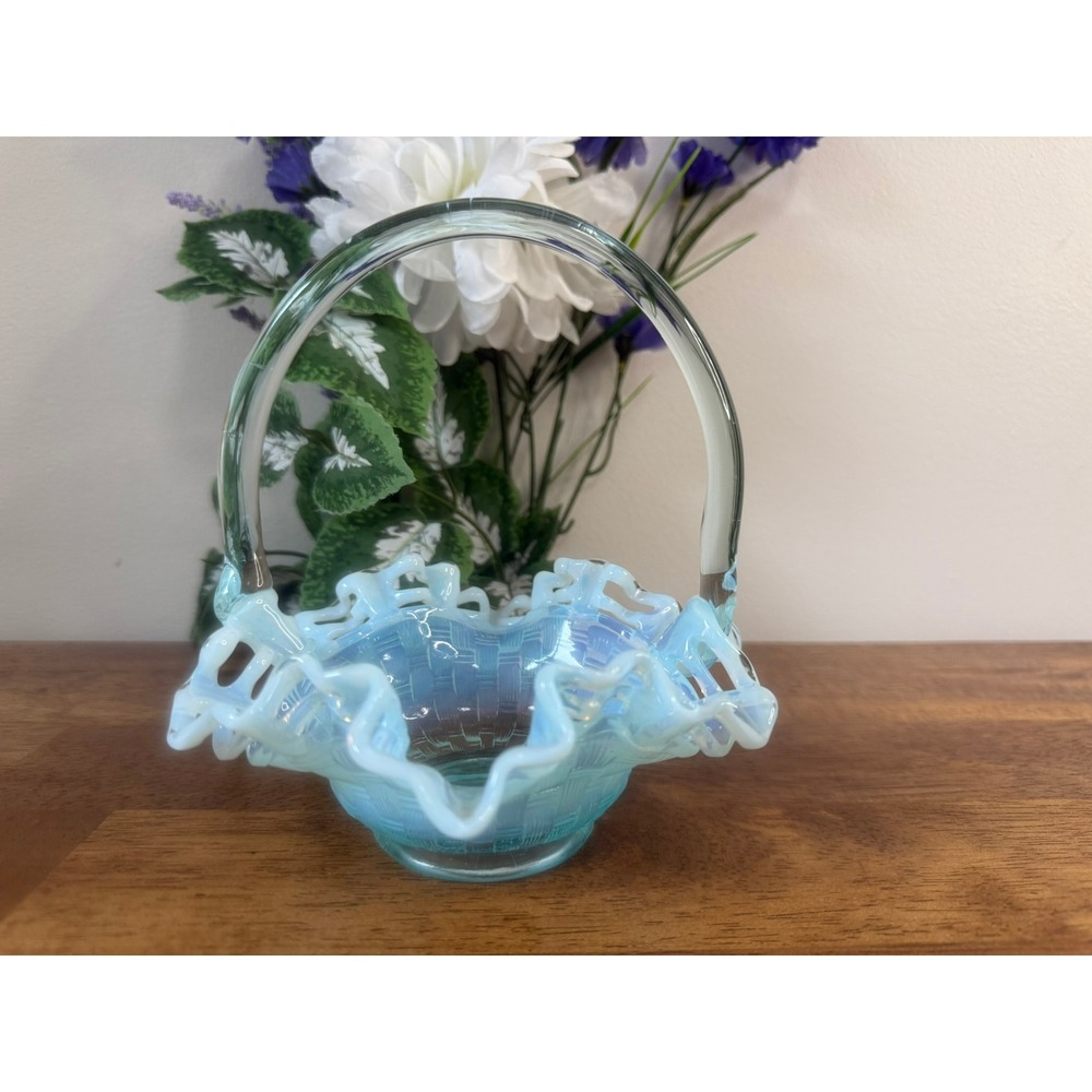 Vintage Fenton Opalescent Basket Weave Glass Basket Blue Ruffled Edge‎ Handle